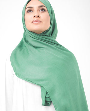 Deep Grass Green Viscose Hijab-HIJABS-InEssence-Regular 27"x70"-MeHijabi.com