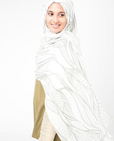 Gardenia and Highrise Hijab-HIJABS-Route 01-Maxi 40"x70"-MeHijabi.com